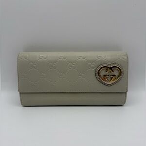 Authentic Gucci Cream Imprint Lovely Hearts